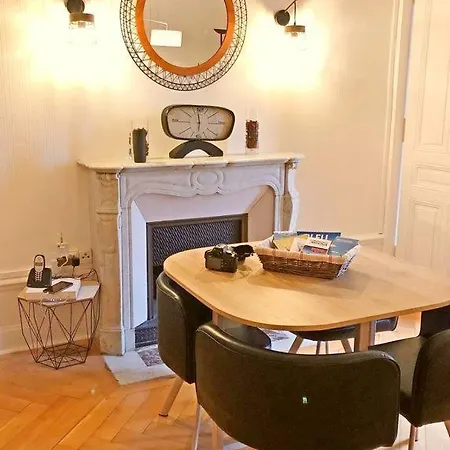 Apartment Coquette Au Bernascon 2 Etoiles Avec Avec Vue *